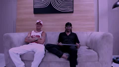 Jhonny Dick  his neighbors. online show from February 10, 8:13 pm