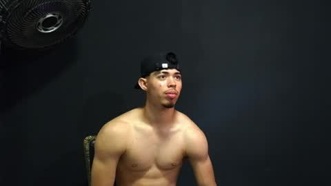 wesley_77 online show from March 21, 6:56 pm