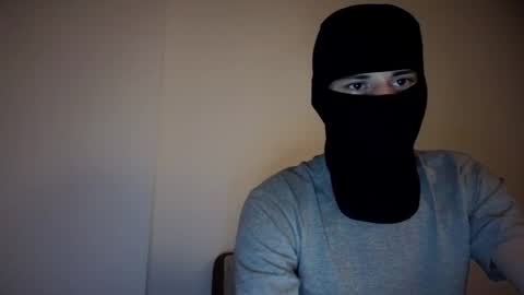 whispero_o online show from December 20, 8:16 pm