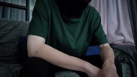 Snapshot of whispero_o chatting on October 21, 8:39 am whispero_o online show from October 21, 8:39 am