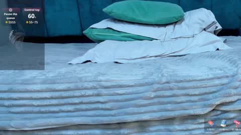 Dylan white online show from September 19, 7:24 pm