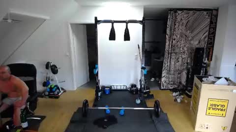 whiterabbit_86 online show from July 31, 12:15 pm