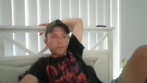 whoeveryouwantmetobe666 online show from October 7, 1:43 am