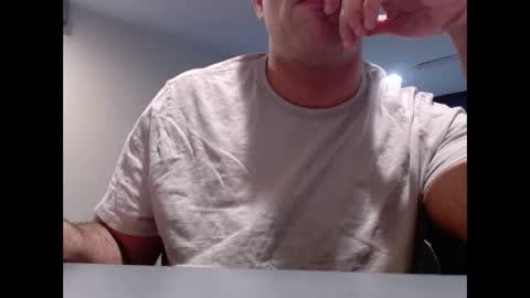 Snapshot of whynot6913 chatting on January 20, 5:59 am whynot6913 online show from January 20, 5:59 am