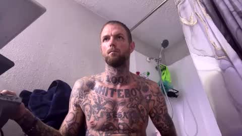 whyteboi8989 online show from September 12, 2:11 am