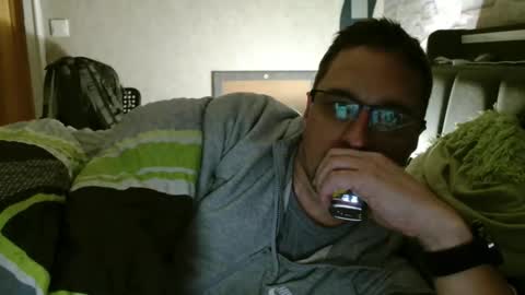 Snapshot of wirzwei8883 chatting on October 28, 6:54 pm Dirty online show from October 28, 6:54 pm