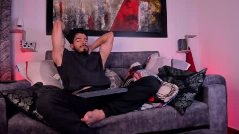 wolferatus online show from December 24, 5:55 pm