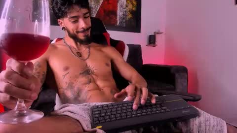 wolferatus online show from November 20, 10:30 pm