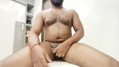 womb_raider_1 online show from December 17, 7:37 pm