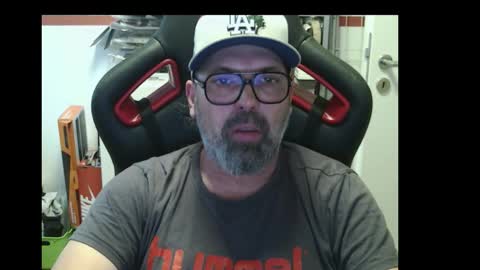 Adam online show from September 8, 4:28 pm