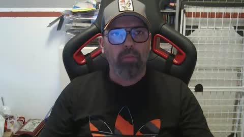 Adam online show from February 26, 4:35 pm