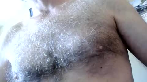 WoodieSays online show from April 8, 4:49 pm