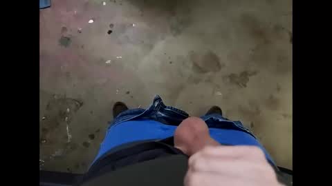 Snapshot of worldatlarge82 chatting on October 29, 8:23 pm worldatlarge82 online show from October 29, 8:23 pm