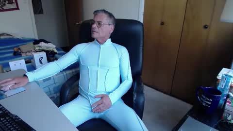 Large one  online show from April 26, 12:02 pm