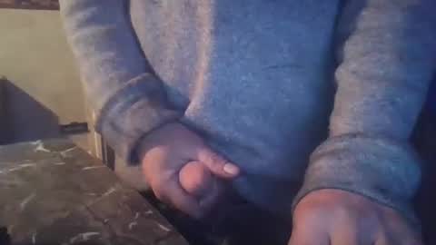 wormaho84 online show from November 5, 6:59 am