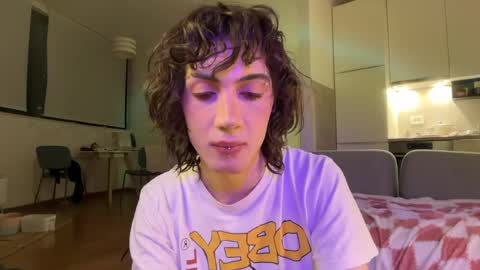 Glen online show from April 20, 11:51 pm