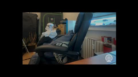 WTFboy82 online show from April 23, 11:26 am