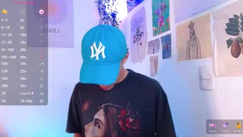 wyatt online show from December 24, 9:44 pm