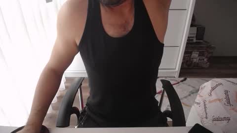 Mr. Lonely online show from November 29, 1:24 pm