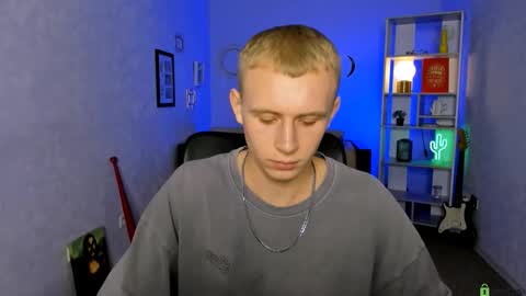 xevier online show from November 19, 3:23 pm