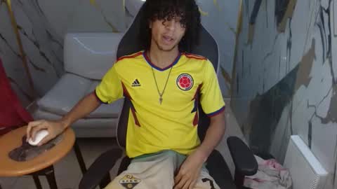 xion_ez online show from April 22, 8:35 pm