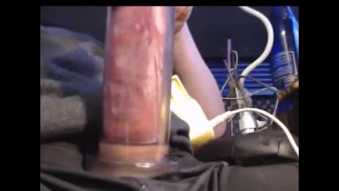 xloadzzz online show from February 10, 1:49 pm