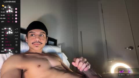 xmomentumx online show from March 20, 3:43 am