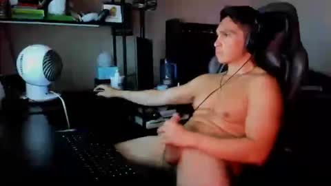 xoalejandroxo6 online show from June 15, 6:27 am