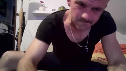 xxdirty_slut_boyxx online show from March 6, 8:06 pm