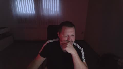 Eddi online show from December 11, 7:10 am