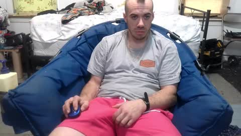 ScubaSteve online show from February 24, 9:52 pm