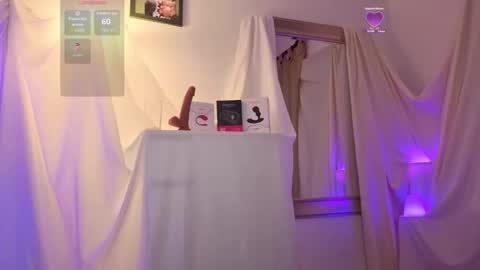 yamilk101 online show from November 27, 9:07 pm