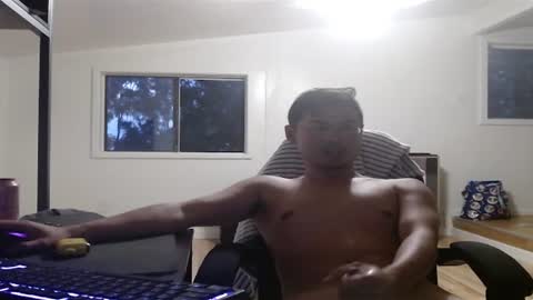 yawnimhorny online show from December 27, 4:04 am