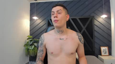 YEIKO ROMERO online show from December 26, 11:35 pm