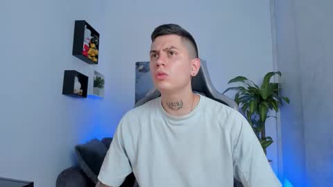 YEIKO ROMERO online show from September 13, 7:04 pm