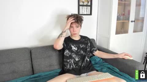 Yen online show from November 8, 9:56 am