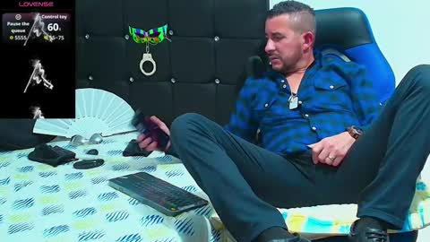 Yeol online show from March 9, 6:02 pm