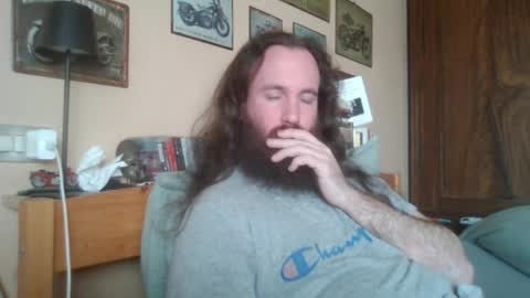 yeti_92 online show from April 27, 2:35 pm