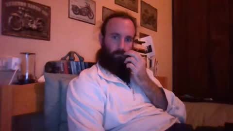 Snapshot of yeti_92 chatting on October 23, 4:21 pm yeti_92 online show from October 23, 4:21 pm