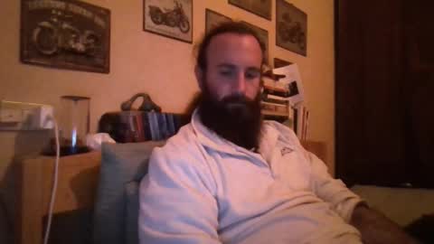 Snapshot of yeti_92 chatting on October 21, 4:43 pm yeti_92 online show from October 21, 4:43 pm