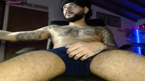 Snapshot of yio__cohen chatting on December 24, 5:38 am yio cohen online show from December 24, 5:38 am