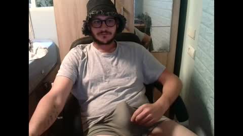 A... online show from June 18, 7:21 am