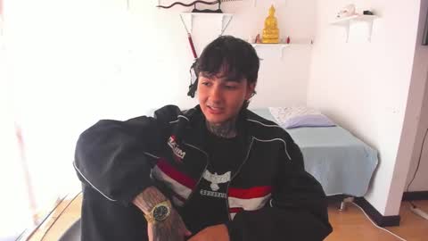 Tao online show from February 18, 6:38 pm