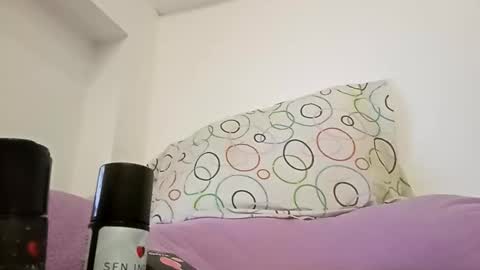 yourbestfantasie online show from September 21, 12:22 am