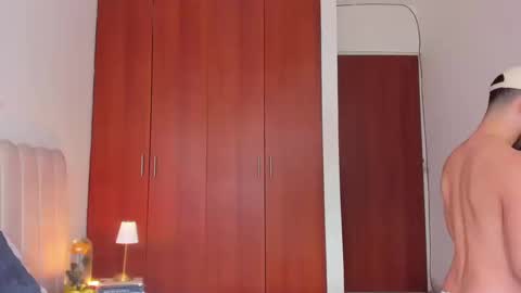 Snapshot of yourboynextdoor1 chatting on September 27, 4:16 pm YOURBOYNEXTDOOR online show from September 27, 4:16 pm