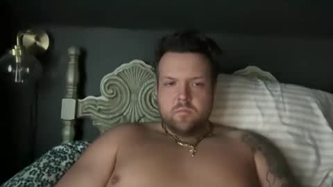 yourdaddyy34 online show from March 24, 1:49 pm