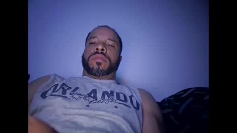 yoursexydaddy8181 online show from June 5, 7:14 am