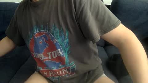 yque online show from January 27, 7:03 pm