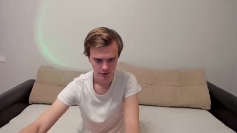 Yue Lang and Samm online show from December 2, 6:11 pm