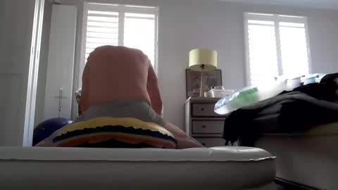 yuhop3 online show from September 13, 4:52 pm